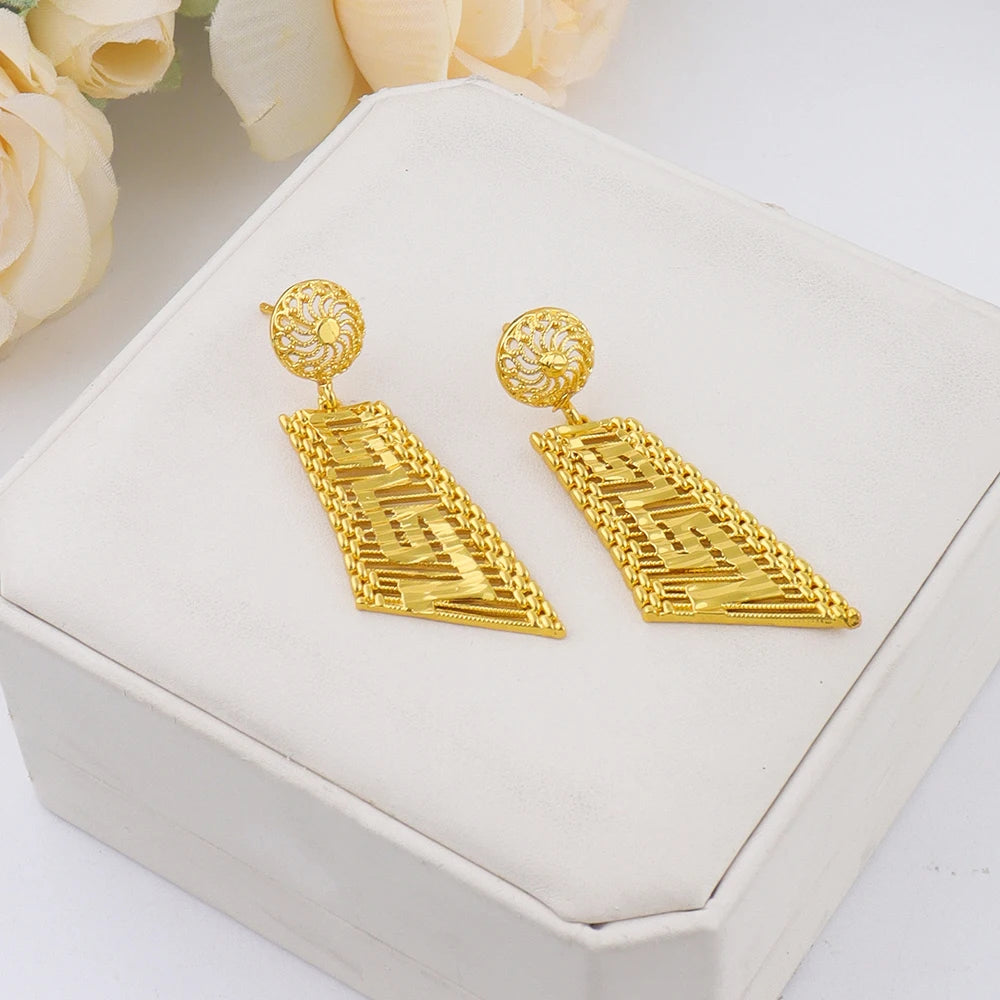 Fashion Woman Luxury 18K Gold Plated Jewelry SetDubai Necklace Earrings Bracelet Ring Wholesale Free Shipping